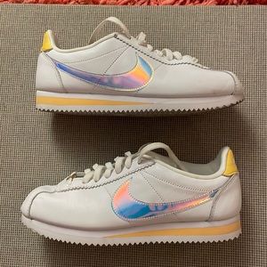 Nike Cortez ‘97 women’s size 8